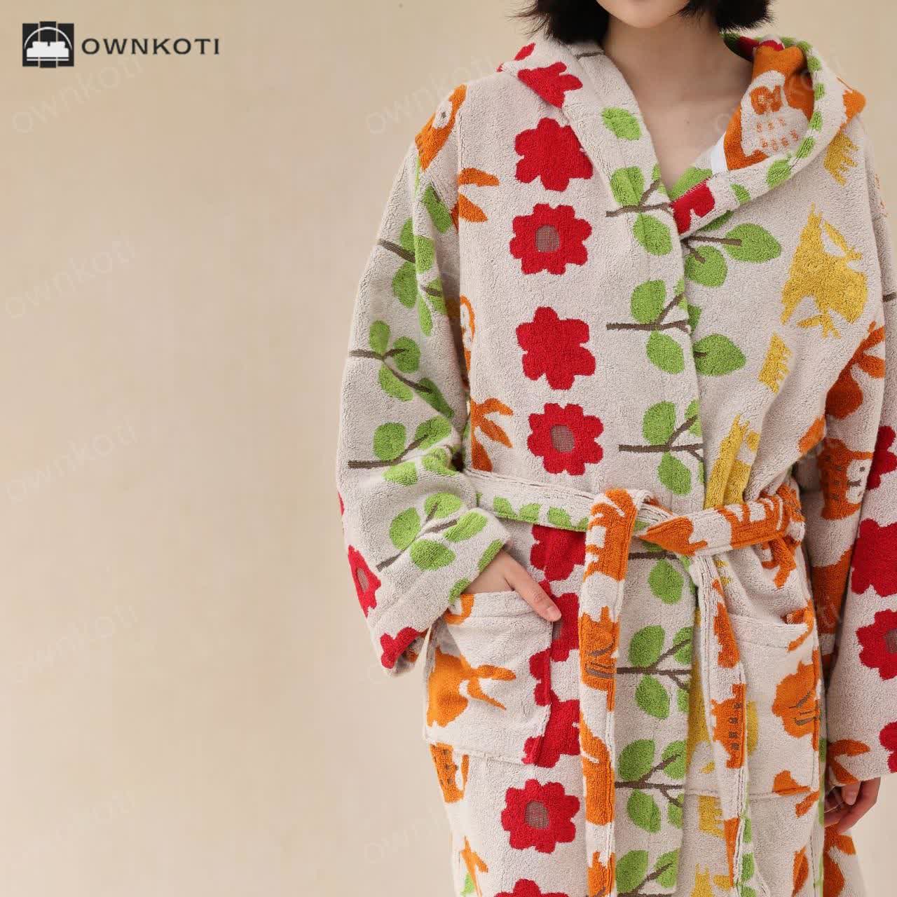 Ownkoti Pastoral Cotton Absorbent Hooded Bathrobe