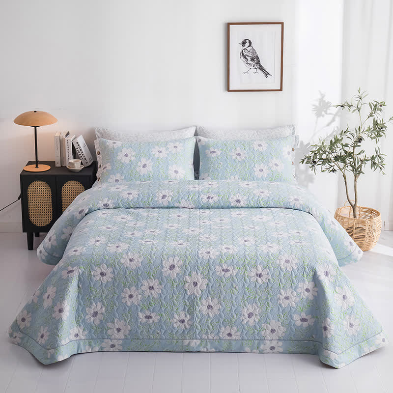 Ownkoti Country Style Floral Cotton Quilt