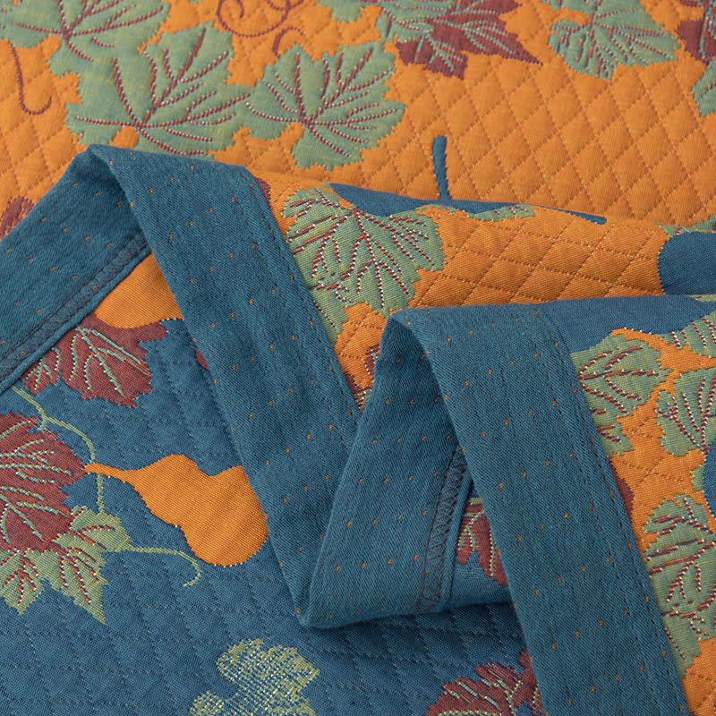 Ownkoti Gourd Pattern Cotton Yarn-dyed Quilt