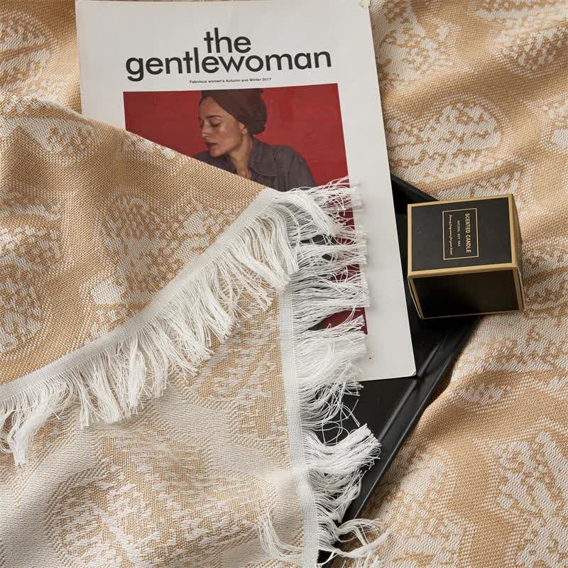 Retro Pattern Reversible Cotton Tassel Quilt - image 10