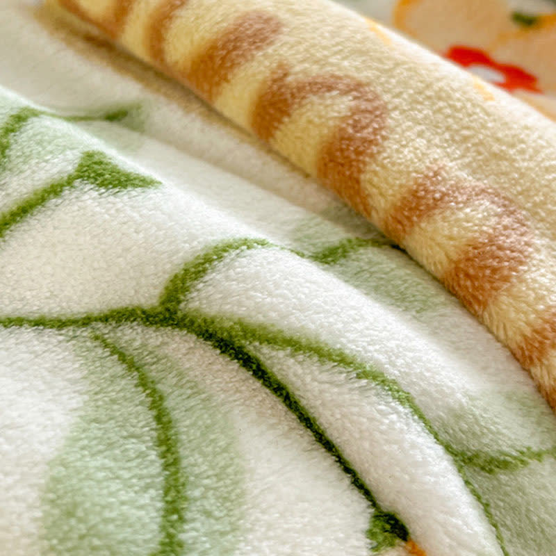 Yellow Floral Leaf Warm Throw Blanket - image 9