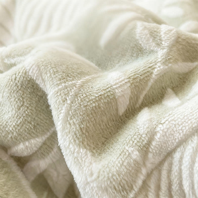 Green Leaf Textured Warm Throw Blanket - image 3