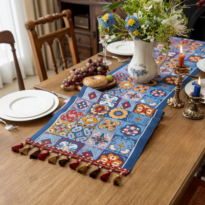 Ownkoti Geometric Pattern Jacquard Tassel Table Runner - image 4