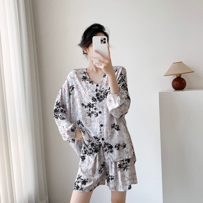 Ownkoti Retro Floral Button Front Women's Pajamas - image 2
