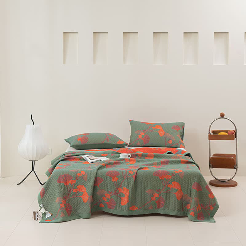 Ownkoti Orange Ginkgo Leaf Cotton Reversible Quilt - Green & Orange - Quilt with 2pcs Pillowcases - King - image 1