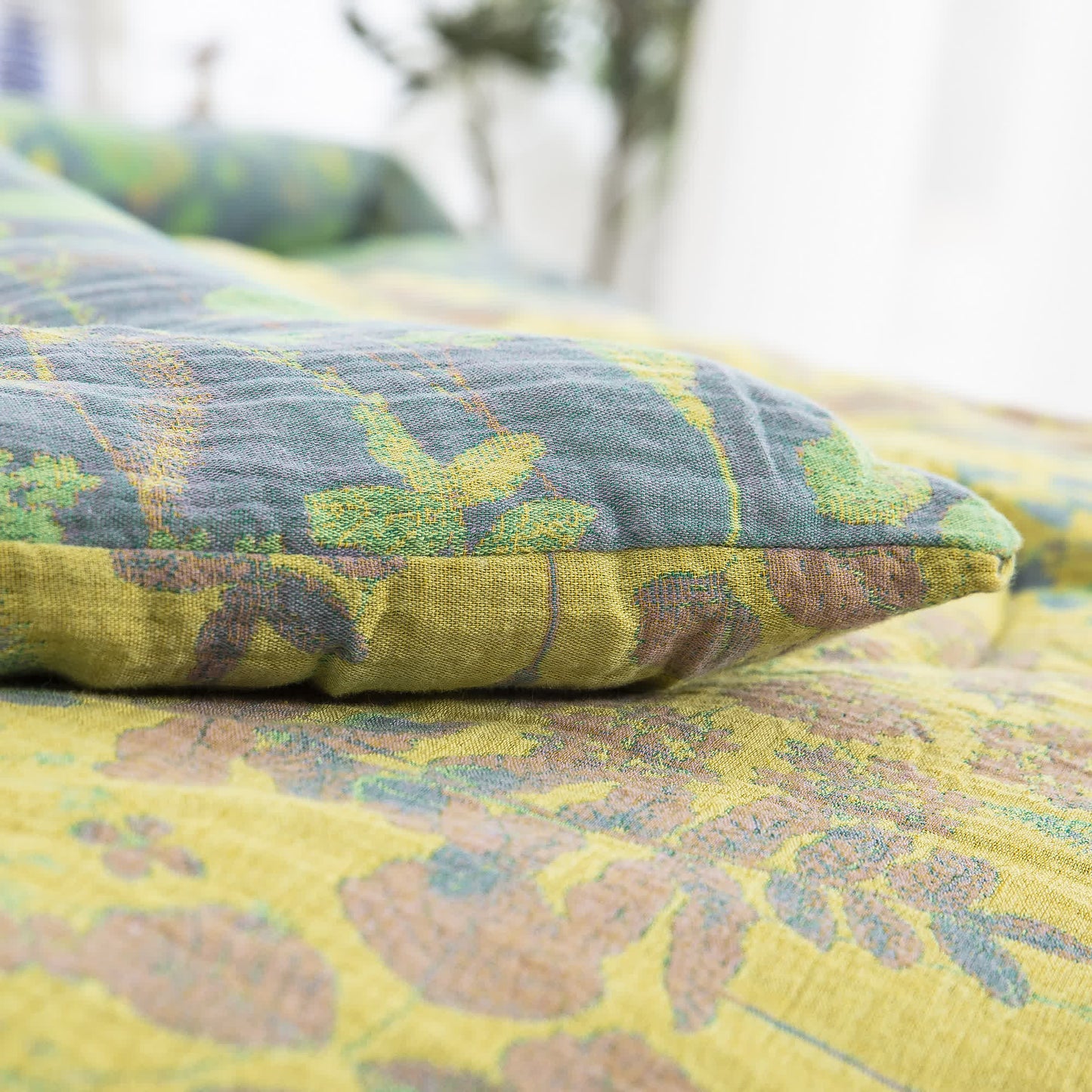 Ownkoti Cotton Gauze Pastoral Lotus Pond Bedding  - image 5