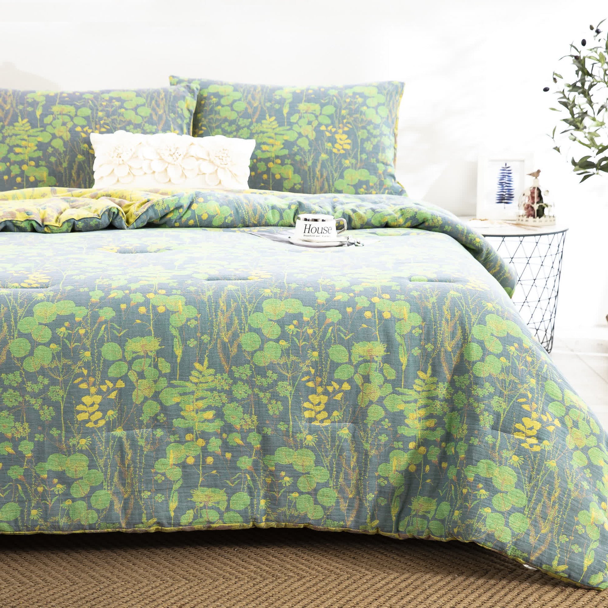 Ownkoti Cotton Gauze Pastoral Lotus Pond Bedding  - image 2