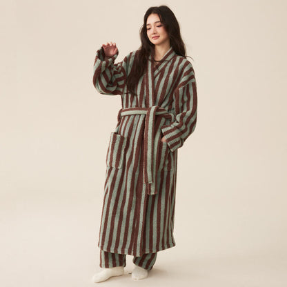 Ownkoti Winter Fleece Modern Stripe Warm Bathrobe - image 4