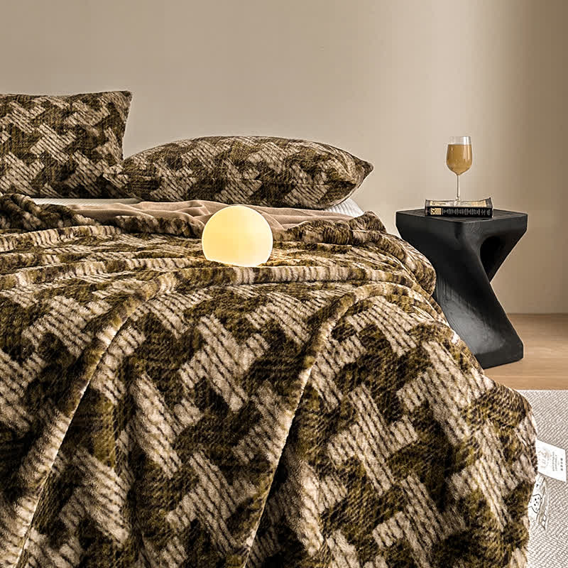 Ownkoti Retro Velvet Windmill Sofa Throw Blanket - image 2