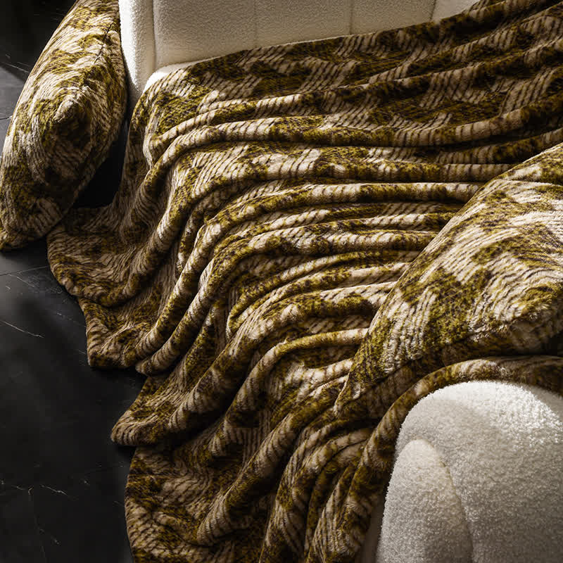 Ownkoti Retro Velvet Windmill Sofa Throw Blanket - image 9