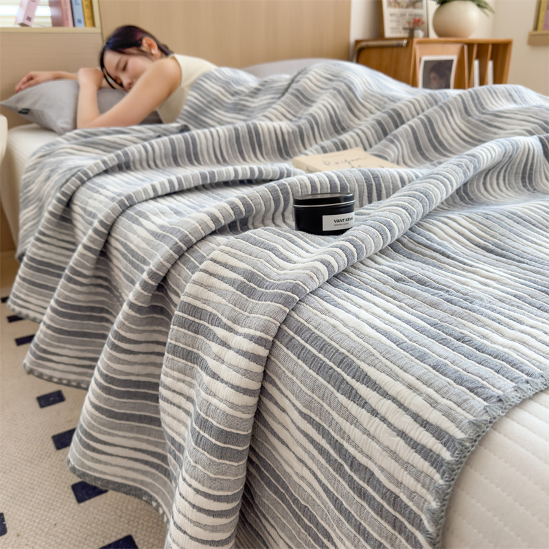 Cotton Gauze Striped Breathable Comfy Quilt - image 1