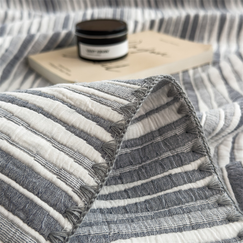 Cotton Gauze Striped Breathable Comfy Quilt - image 12