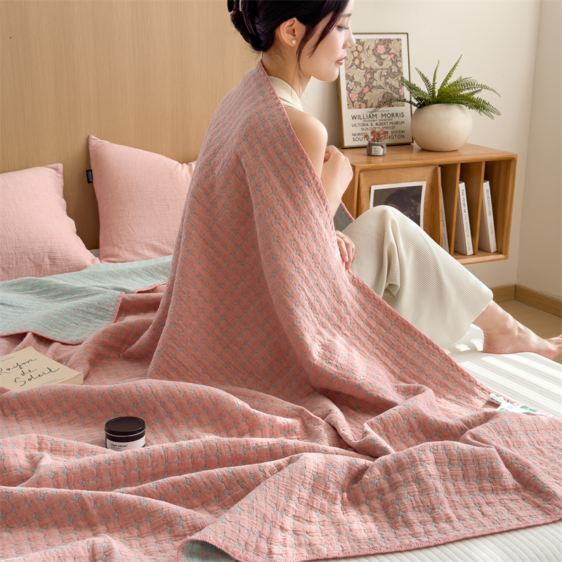Breathable Three Layers Cotton Gauze Quilt - image 14