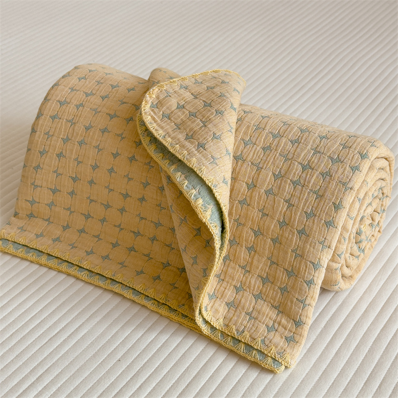 Ownkoti Breathable Three Layers Cotton Gauze Quilt - Yellow - Queen - image 9