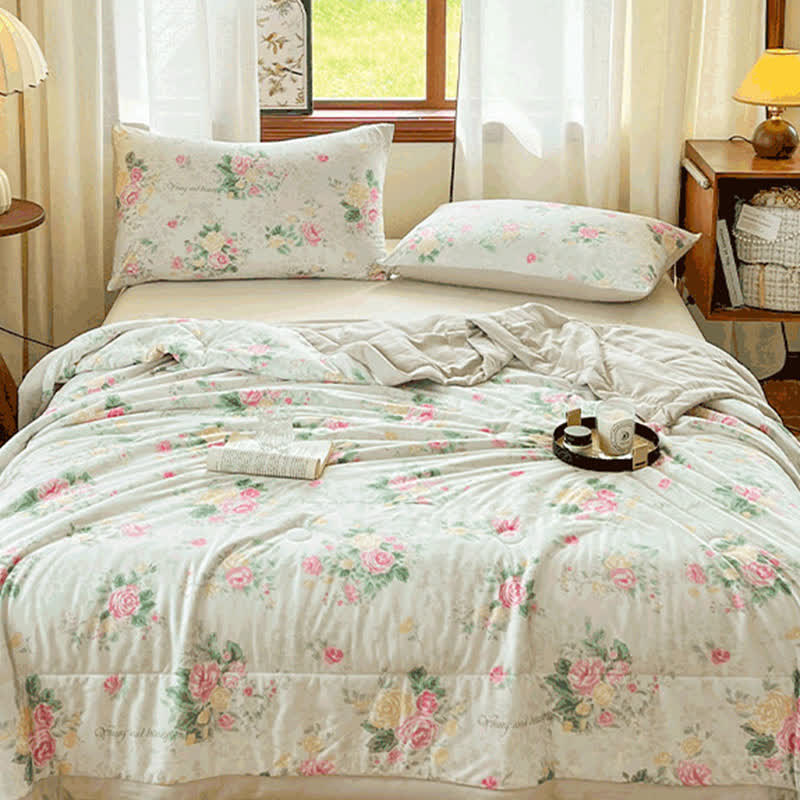 Ownkoti Soft Floral Double Layer Gauze Summer Quilt