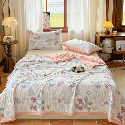 Ownkoti Elegant Floral Double Layer Gauze Summer Quilt
