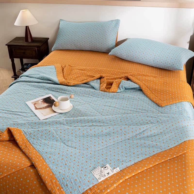 Ownkoti Polka Dot Print Double-layer Cotton Summer Quilt