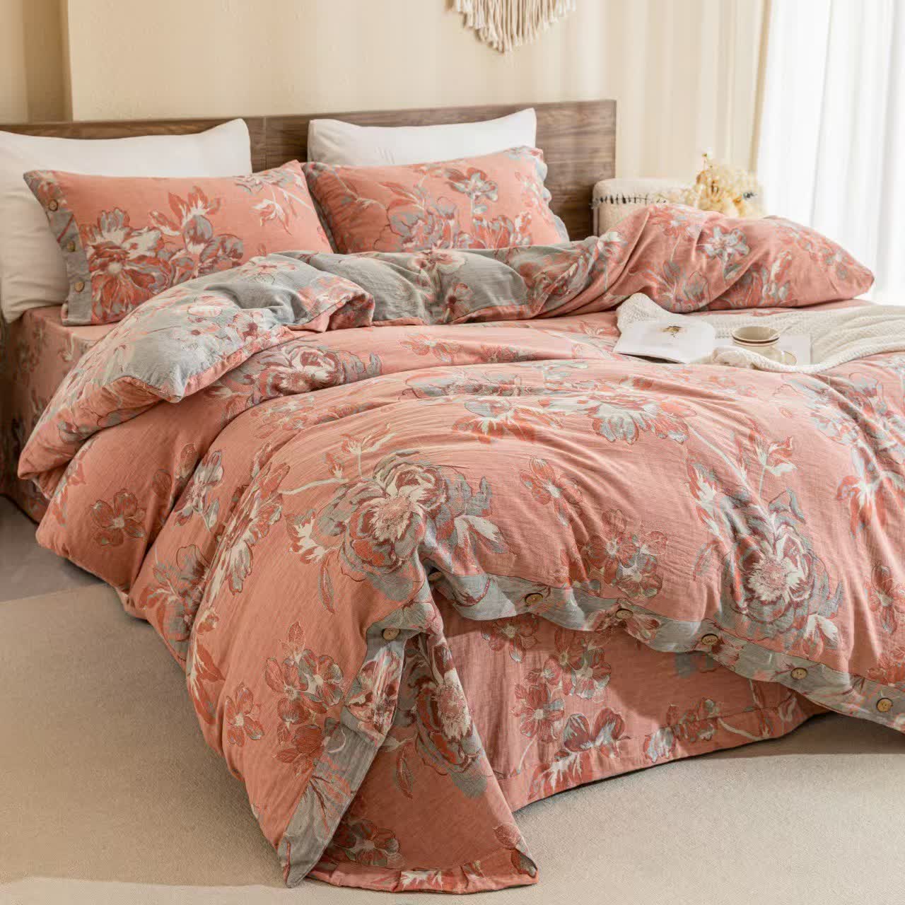 Reversible Floral Cotton Gauze Button Bedding Set (4PCS) - image 2