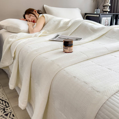 Ownkoti Minimalist Stripe Print Cotton Muslin Quilt