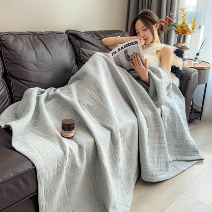 Ownkoti Minimalist Stripe Print Cotton Muslin Quilt