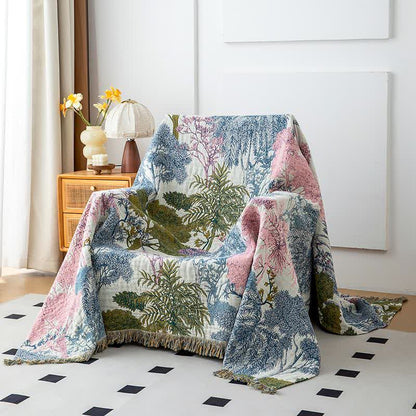 Woodland Cotton Gauze Tassel Quilt - image 4