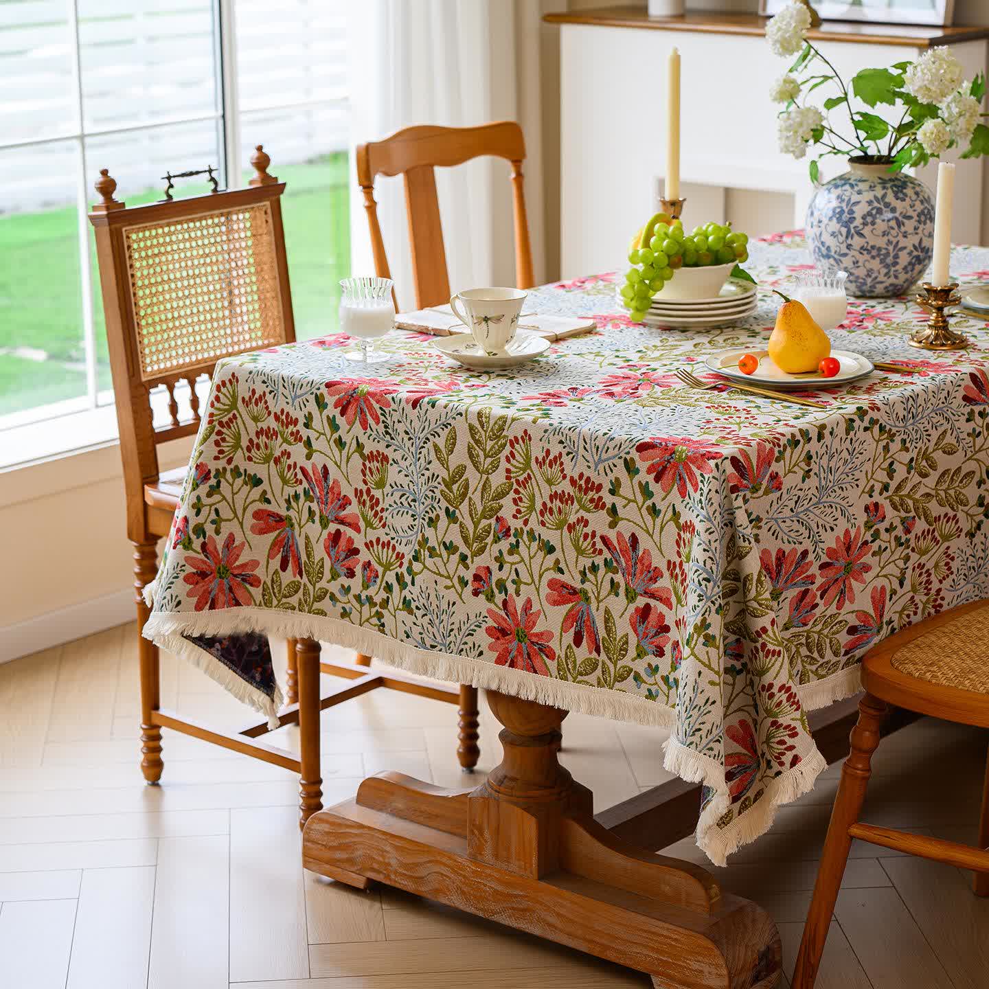 Rustic Floral Jacquard Tassel Tablecloth - image 3