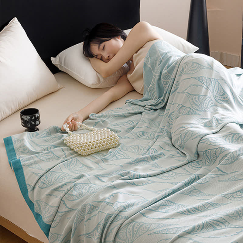 Conch Print Natural Cooling Bedspread - image 2