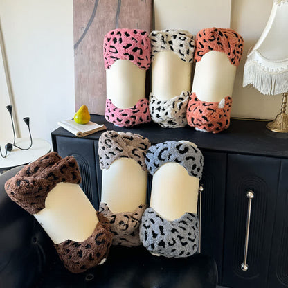 Leopard Jacquard Sherpa Throw Blanket - image 3