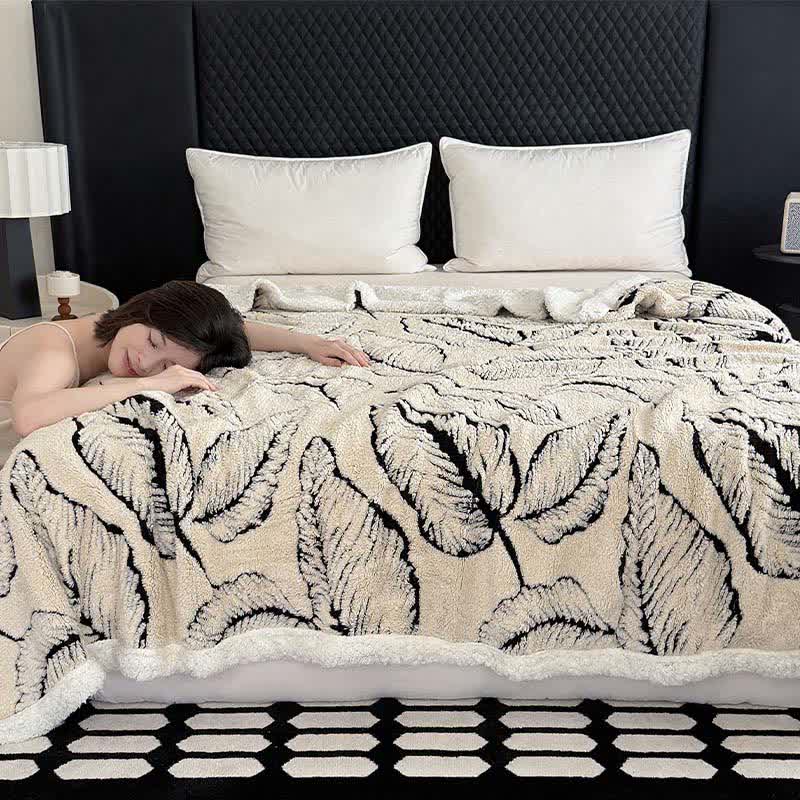 Large Leaf Jacquard Plush Blanket - image 4