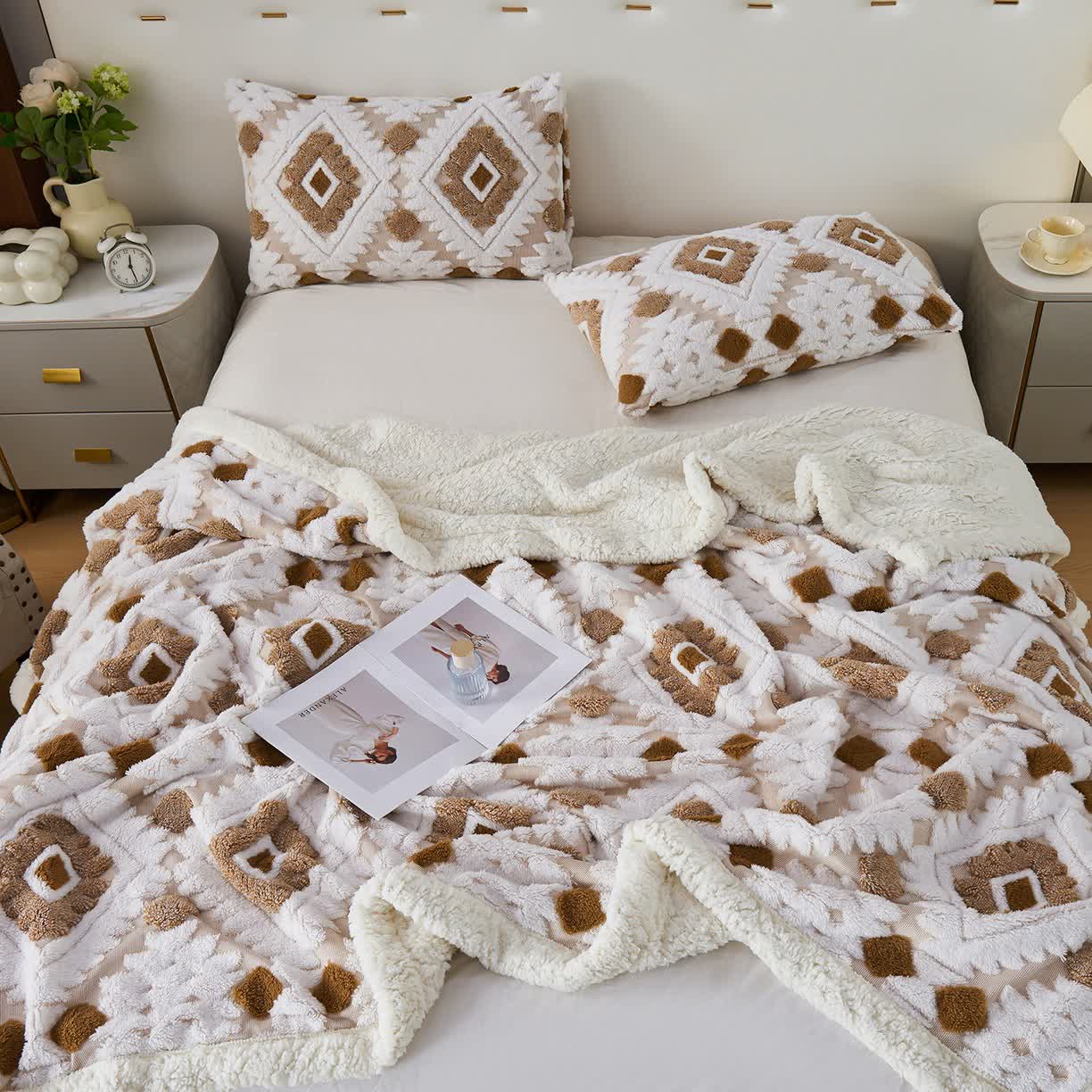 Bohemian Style Jacquard Sherpa Throw Blanket - image 3