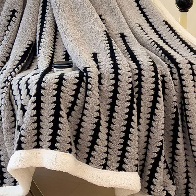 Geometric Print Jacquard Throw Blanket - image 11