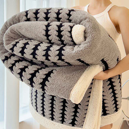 Geometric Print Jacquard Throw Blanket - image 7