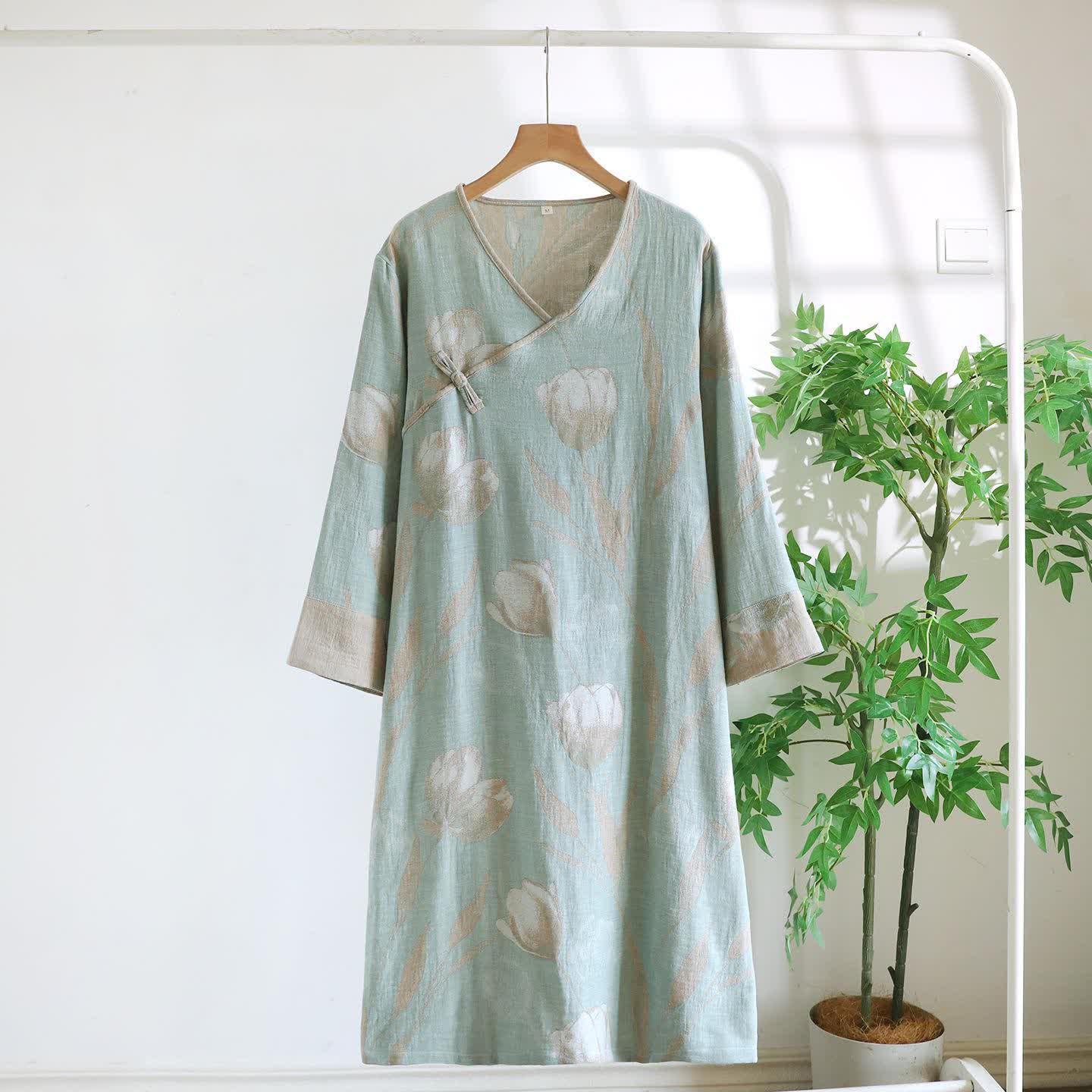 Tulip Natural Cotton Gauze Jacquard Nightdress - Green - XL - image 7