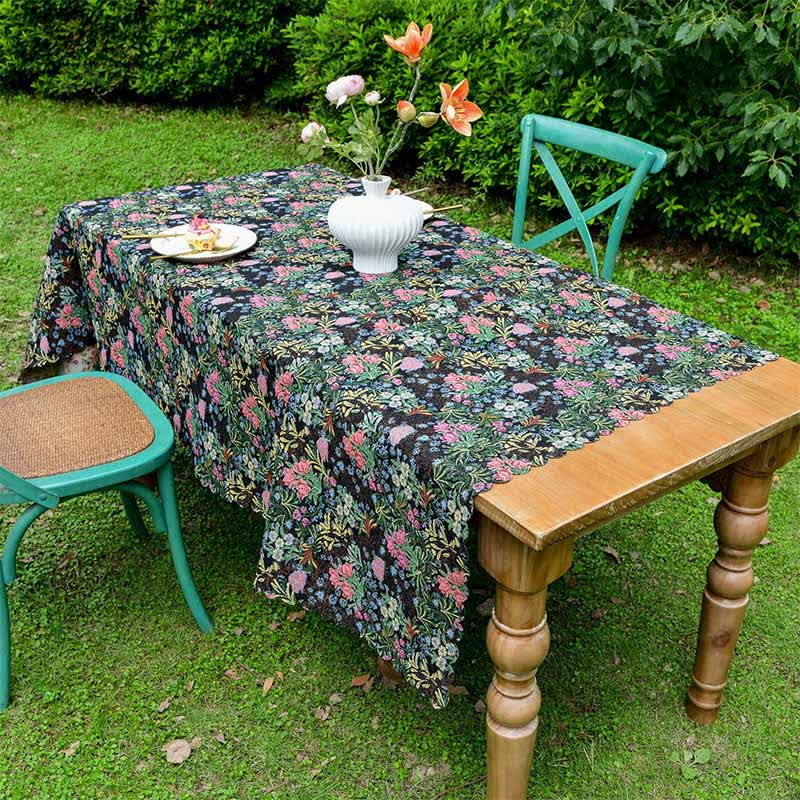 Retro Floral Branch Scalloped Edge Tablecloth - image 3