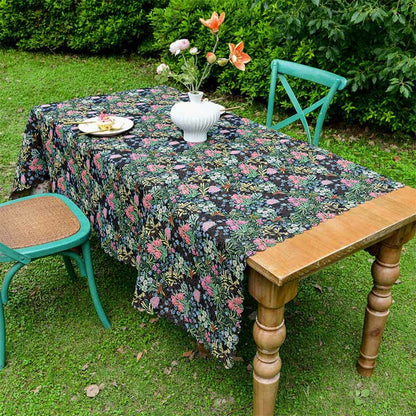 Retro Floral Branch Scalloped Edge Tablecloth - image 3
