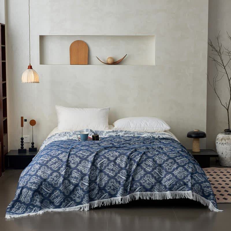 Retro Pattern Reversible Cotton Tassel Quilt - image 1