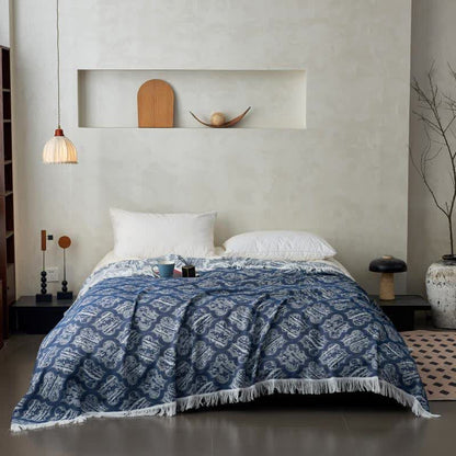 Retro Pattern Reversible Cotton Tassel Quilt - image 1