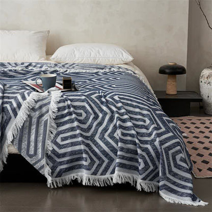 Plaid Jacquard Reversible Cotton Tassel Quilt - image 7