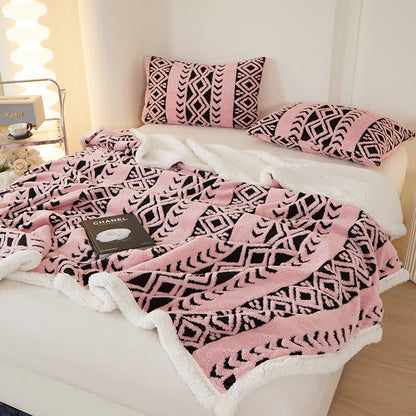 Striped Diamond Jacquard Warm Blanket - image 5