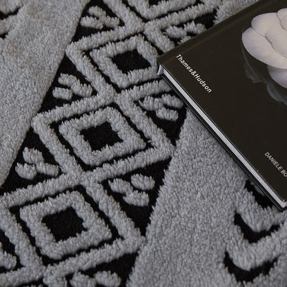 Striped Diamond Jacquard Warm Blanket - image 12