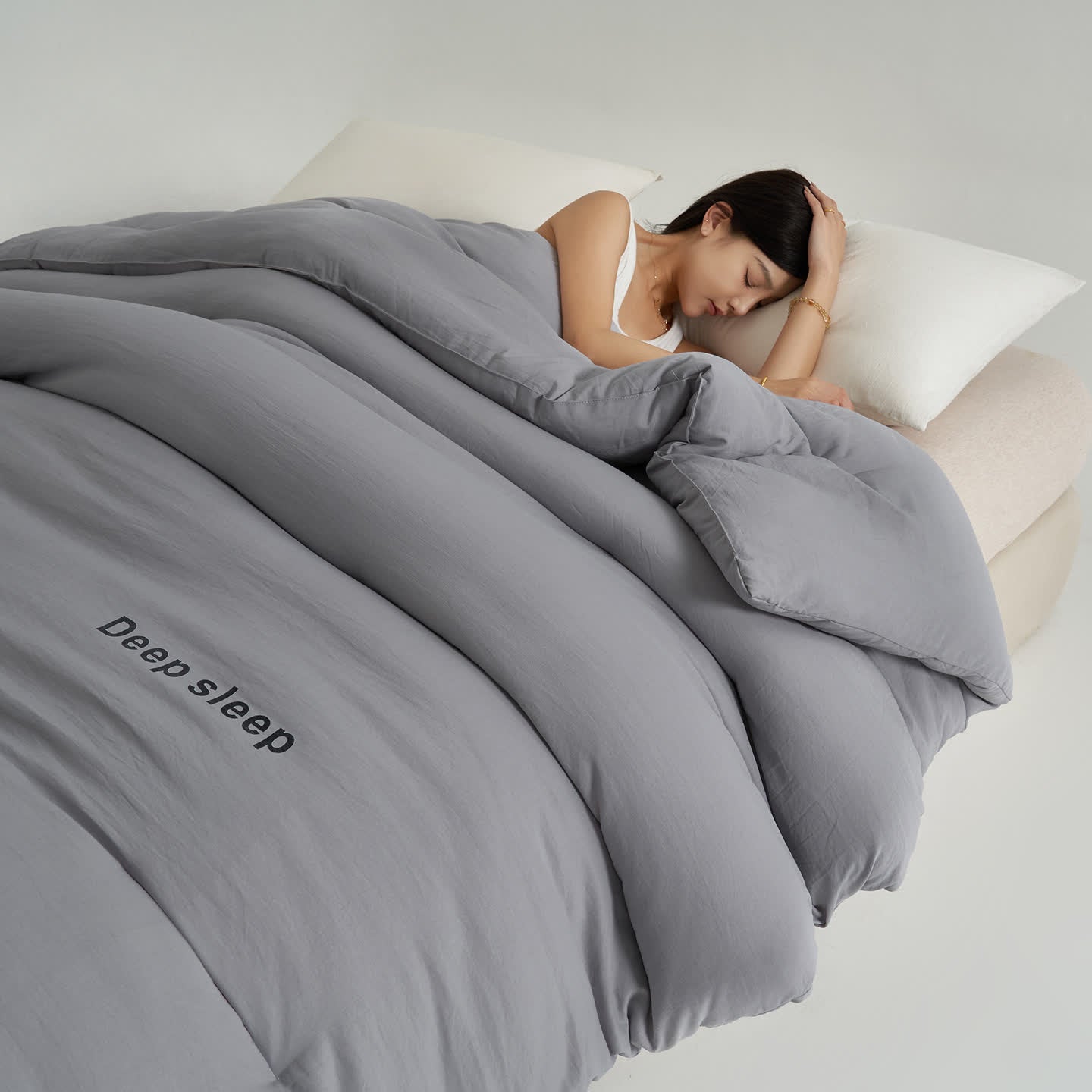 Deep Sleep Letter Printed Comforter - Light Gray - King - image 9