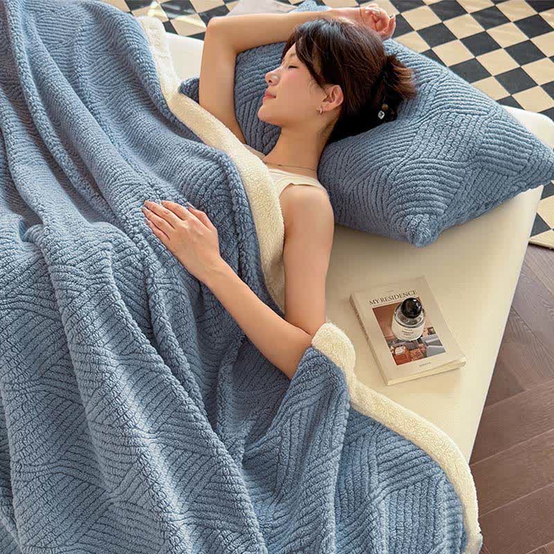 Reversible Warm Sherpa Throw Blanket - image 5