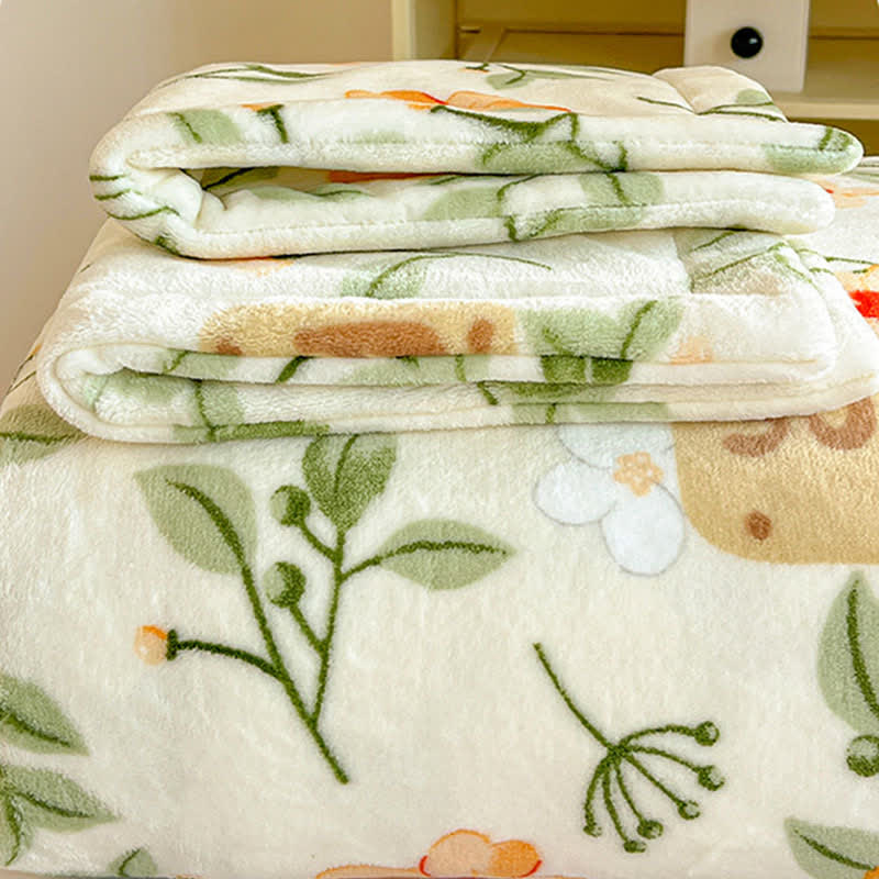 Yellow Floral Leaf Warm Throw Blanket - image 7