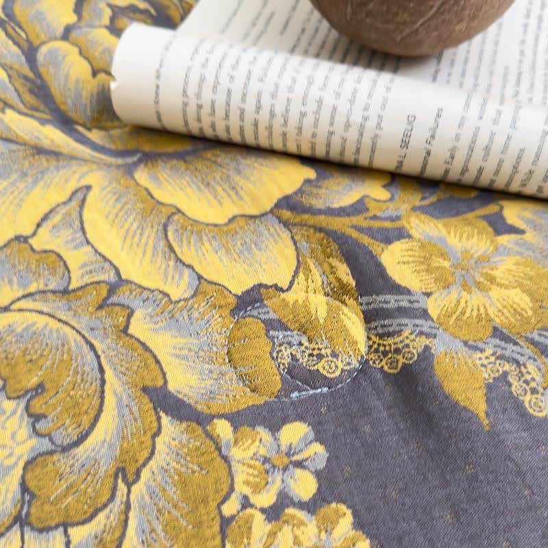 Luxury Peony Cotton Gauze Jacquard Quilt - image 3