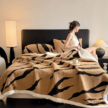 Zebra Print Jacquard Sherpa Throw Blanket - Coffee - 2PCS Pillowcases - 19" x 29" - image 6