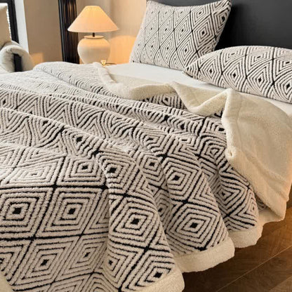 Ownkoti Geometric Diamond Jacquard Sherpa Throw Blanket - image 5