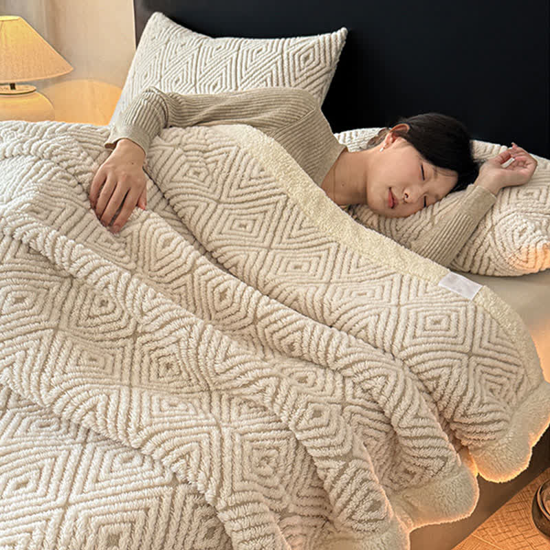 Ownkoti Geometric Diamond Jacquard Sherpa Throw Blanket - image 9