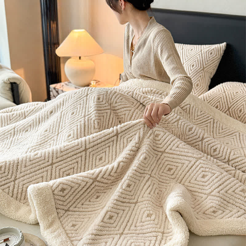 Ownkoti Geometric Diamond Jacquard Sherpa Throw Blanket - image 10