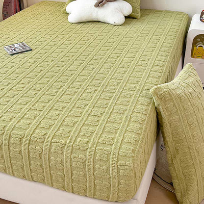 Striped Bear Fleece Warm Fitted Sheet - image 3