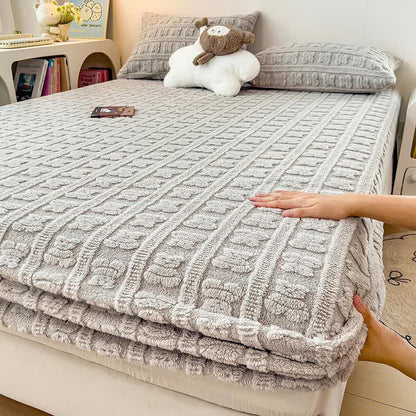 Striped Bear Fleece Warm Fitted Sheet - Grey - 2PCS Pillowcases - 19" x 29" - image 13